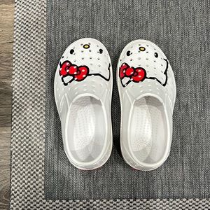 Hello kitty Native brand shoes.  Size: c10